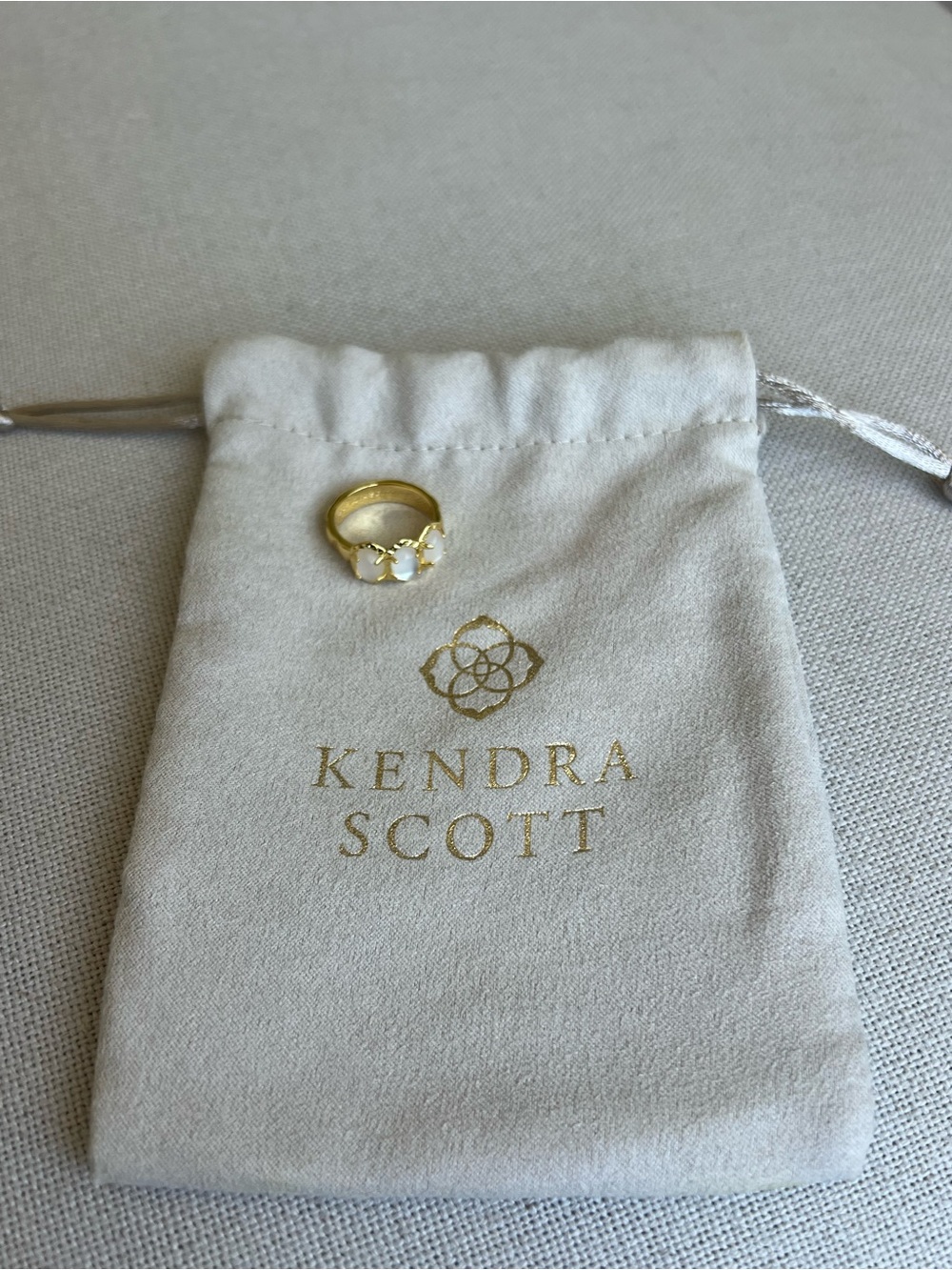 Kendra Scott Ring - Picture 7 of 9